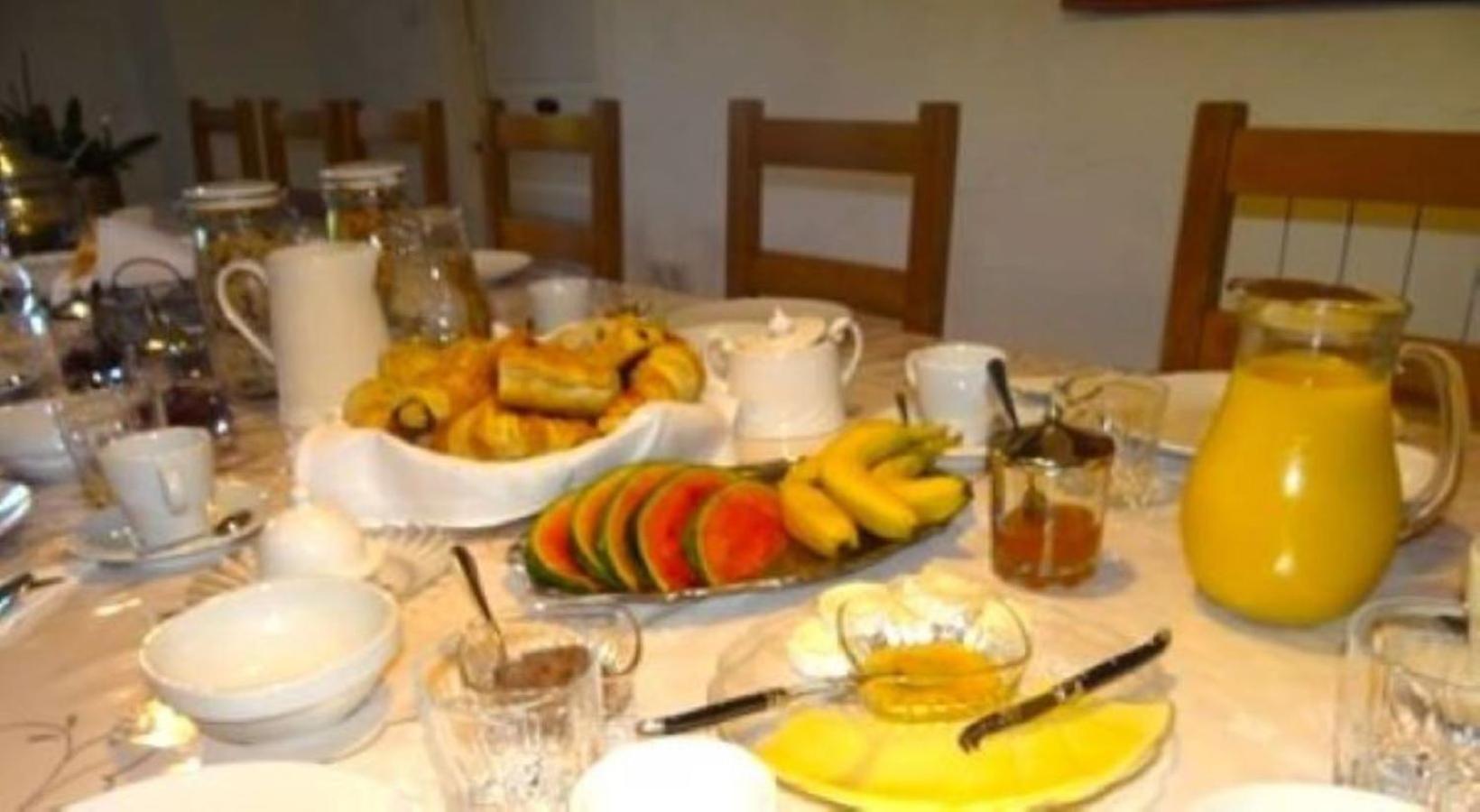 Chez Providence Chambres Et Table D'Hotes Cuxac-Cabardes ภายนอก รูปภาพ